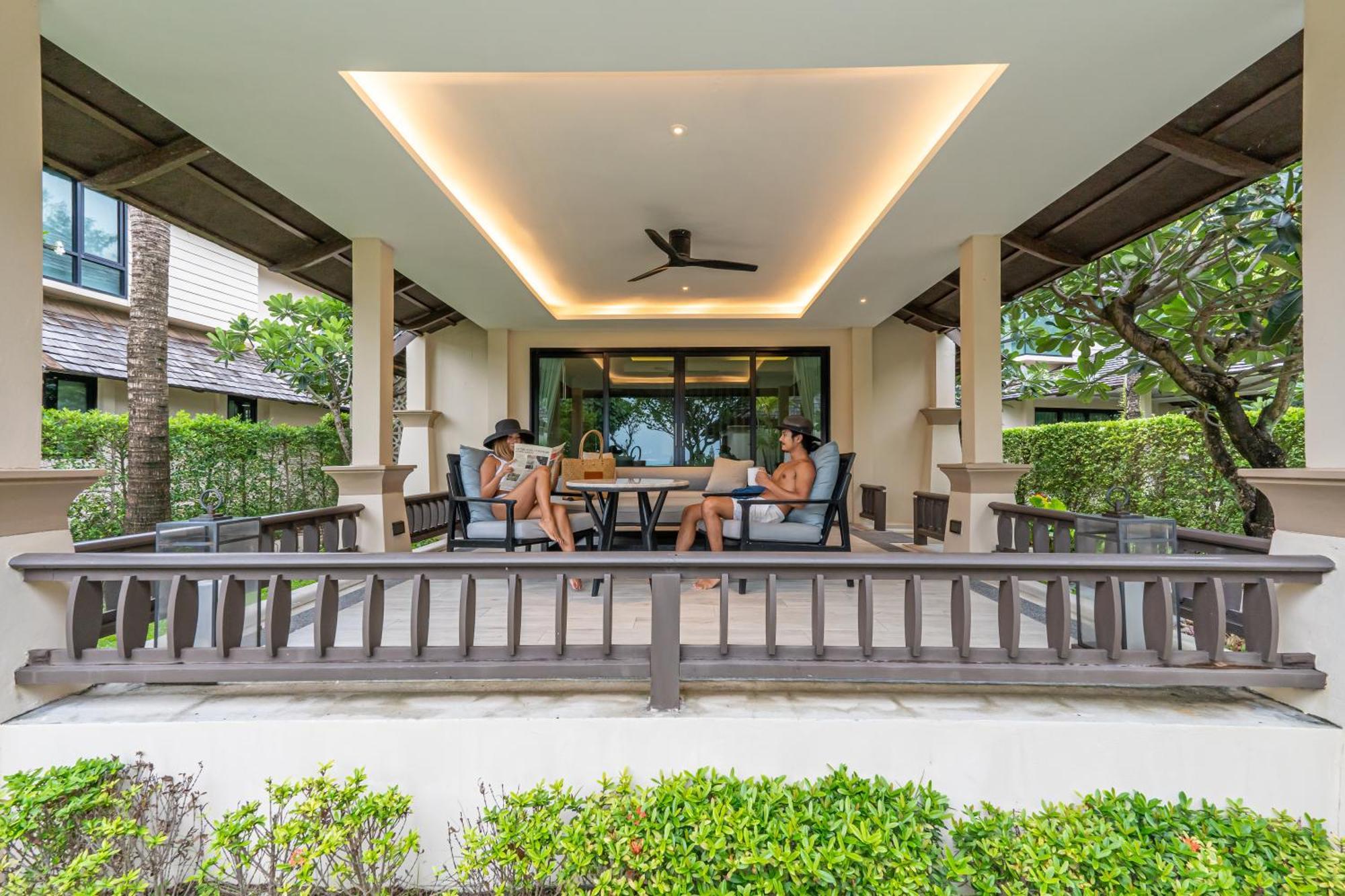 Ocean Deluxe Villa Airport Shuttle